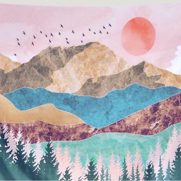 Meet your Posher at Lindy’s Things. - Picture 1 of 1